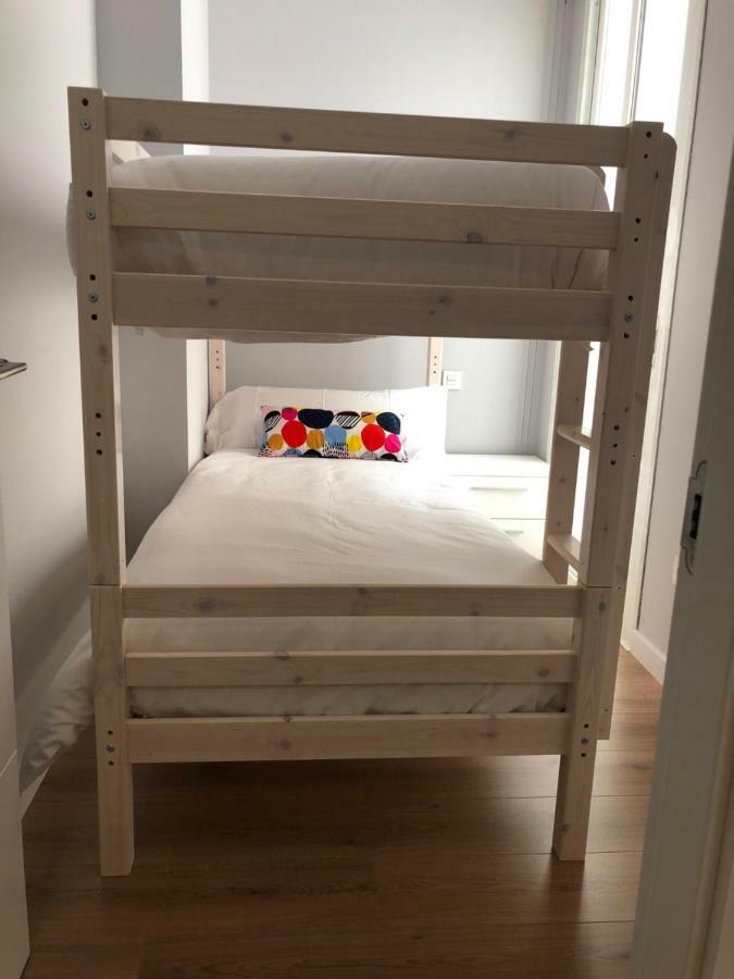 Apartaments L'Ametller Cervera  Luaran gambar